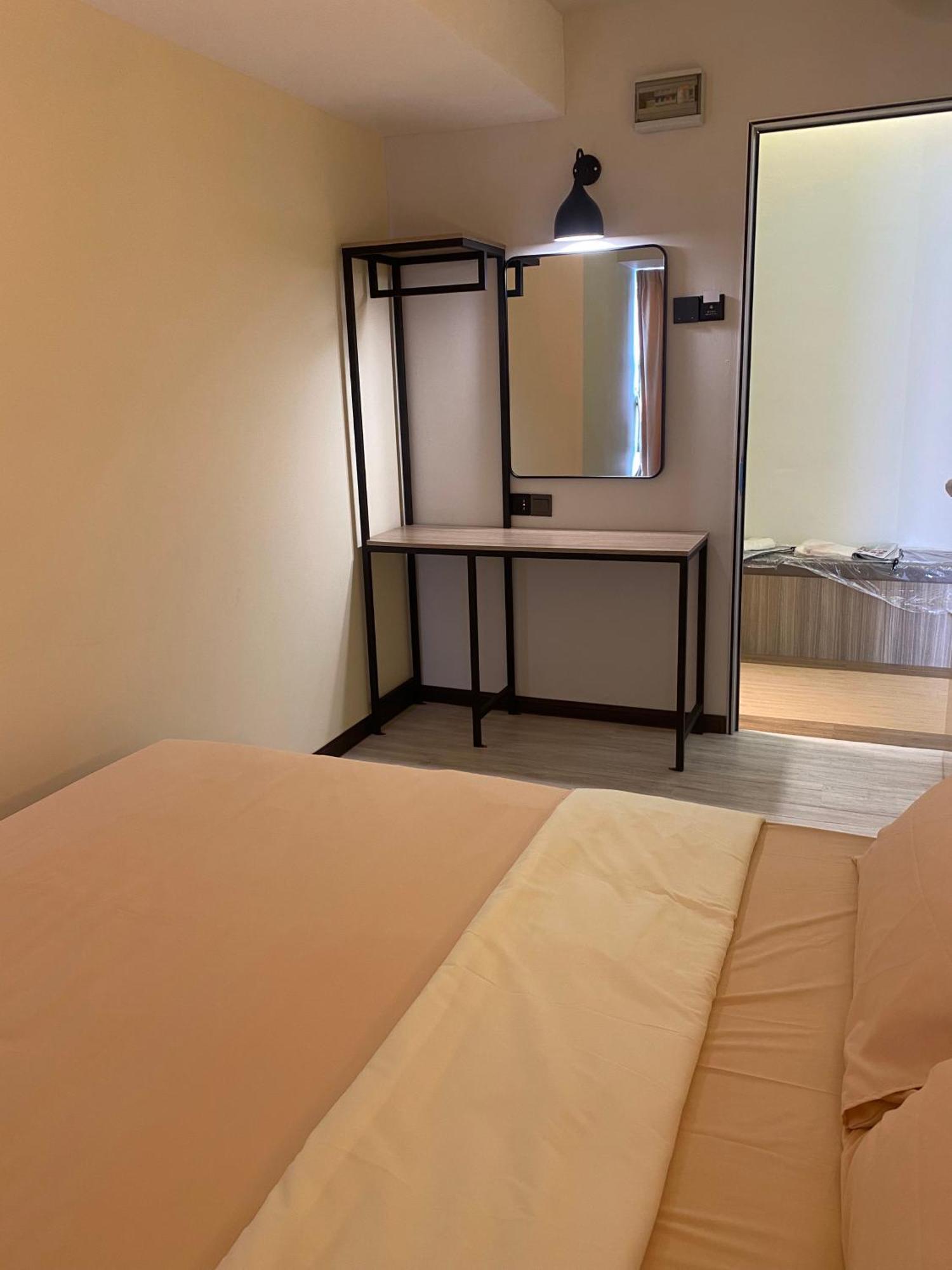 טאנה ראטה Clock Inn Backpackers Hostel מראה חיצוני תמונה