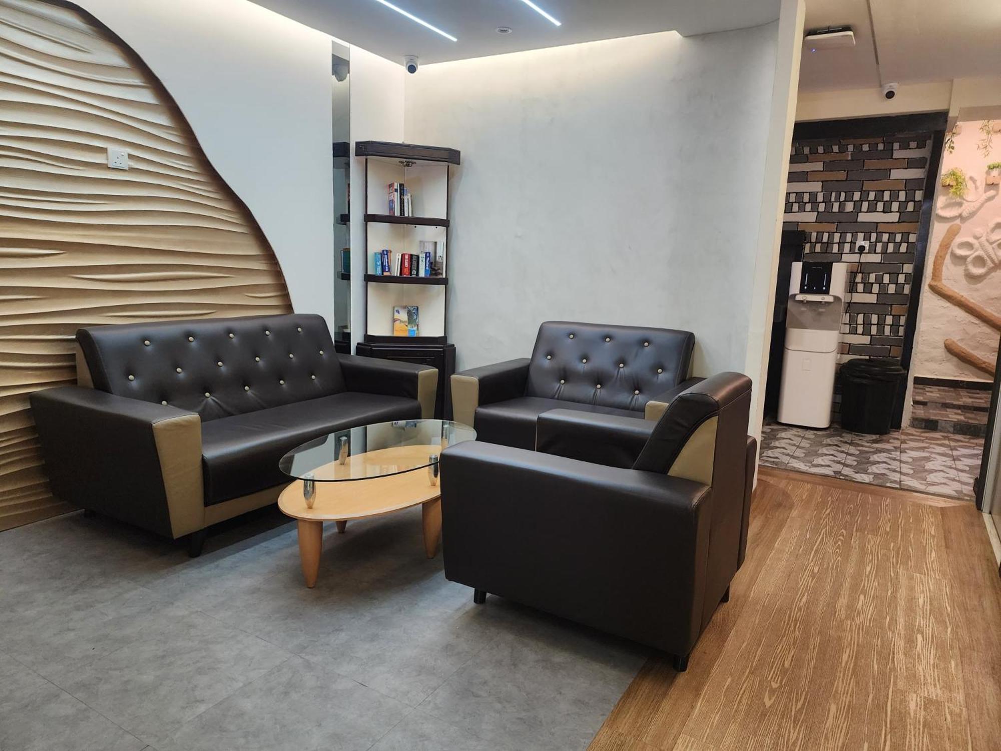 טאנה ראטה Clock Inn Backpackers Hostel מראה חיצוני תמונה